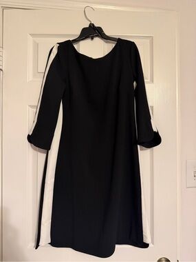 Vince Camuto Black and White Long Sleeve Sheath Dress